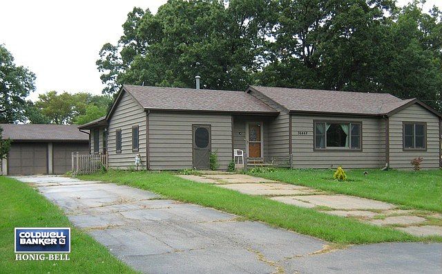 1st image of 36448 N Tamarack Dr
