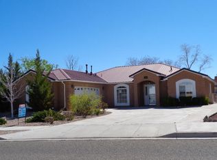 1170 Parkview Dr, Los Lunas, NM 87031