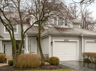 1267 Rhodes Ln, Naperville, IL