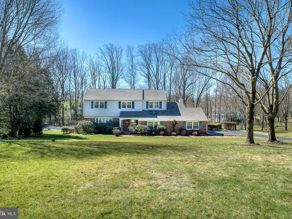 245 Saddle Dr, Furlong, PA 18925