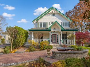 714 Annadale Rd, Staten Island, NY 10312