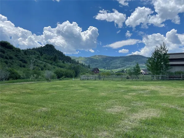 23565 Stagehorn Trl, Oak Creek, CO 80467