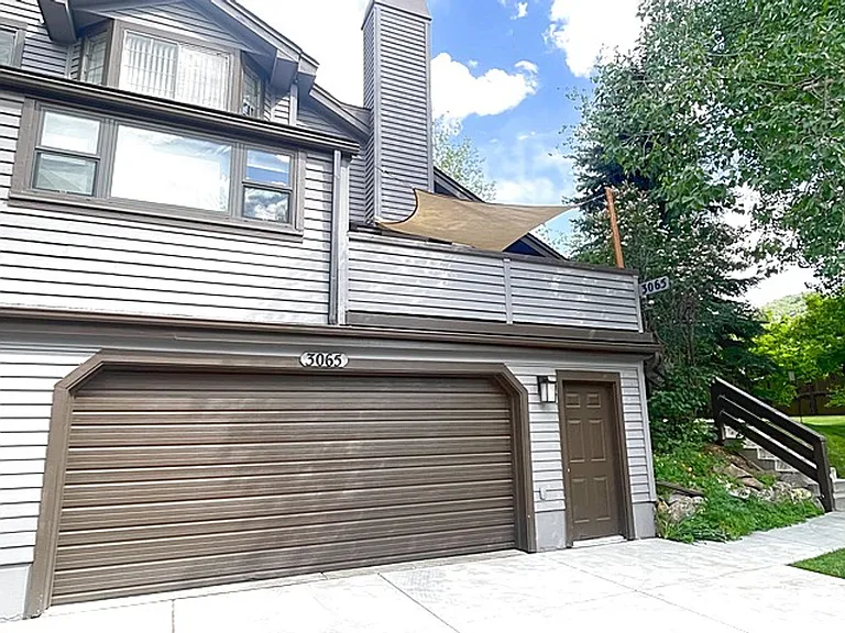 3065 W Elk Run Dr — Photo 2