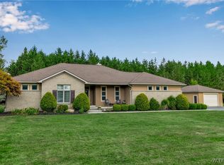 11514 Stolle Rd, East Aurora, NY 14052
