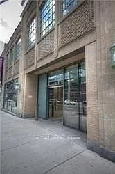 Building Photo - 832 Bay St #209