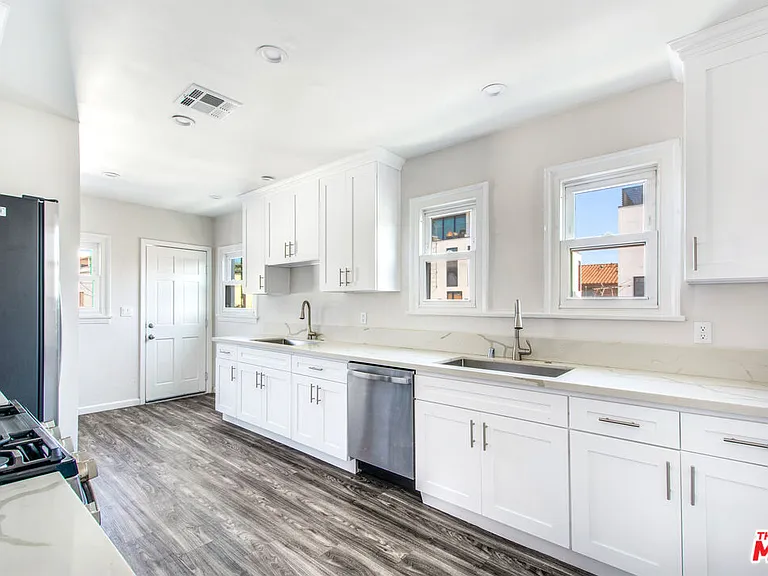 6089 Horner St — Photo 11