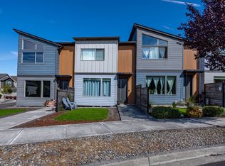 188 N 43rd Pl, Ridgefield, WA 98642