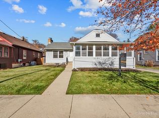 620 Orange St, Elgin, IL 60123