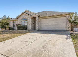 1504 Vernon Castle Ave, Benbrook, TX 76126