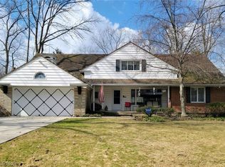 1976 Temblethurst Rd, South Euclid, OH 44121