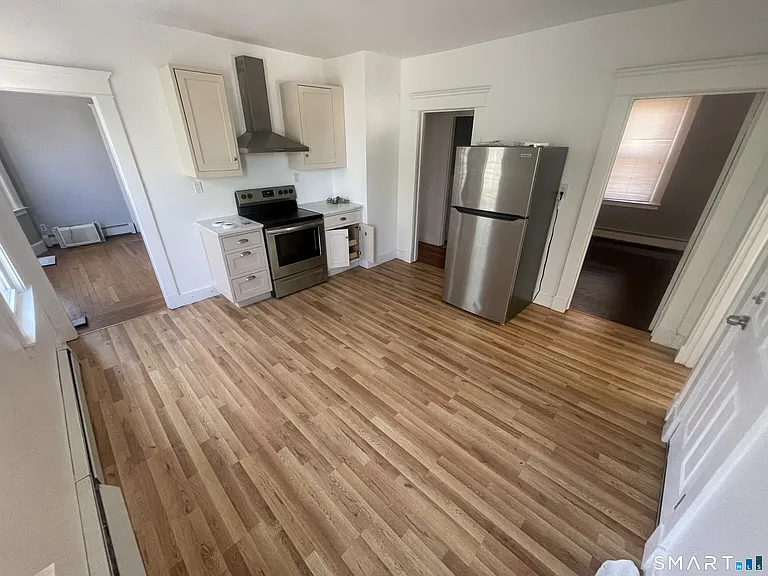 89 Beacon St #2 — Photo 4