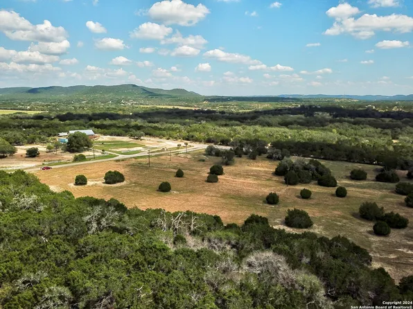 LOT 1&2 MEADOW RIDGE CT LOT 1&2, Pipe Creek, TX 78063