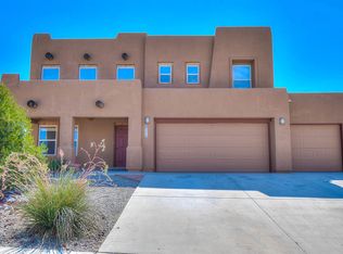 5516 Gladstone Dr NE, Rio Rancho, NM 87144
