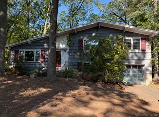 7 Dogwood Ct, Branford, CT 06405