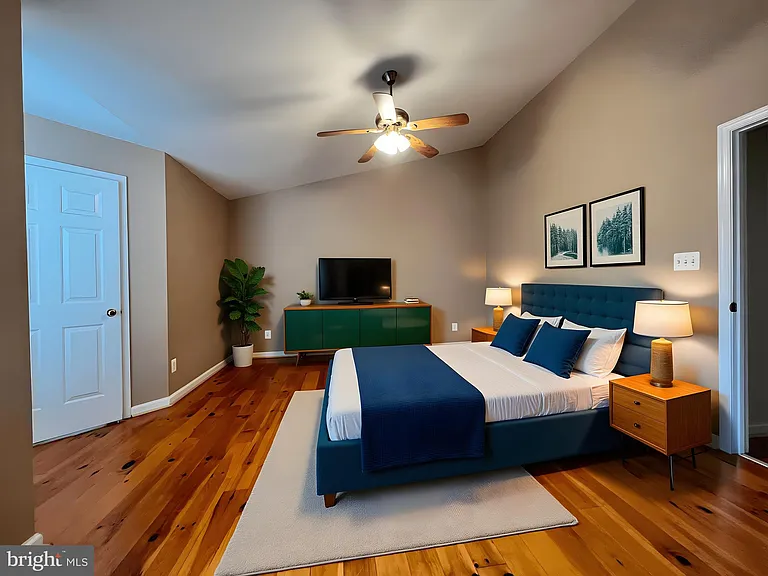 10168 Elgin Way — Photo 12