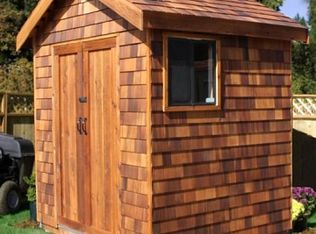 2133 Deering Ave, West Bloomfield, MI 48323