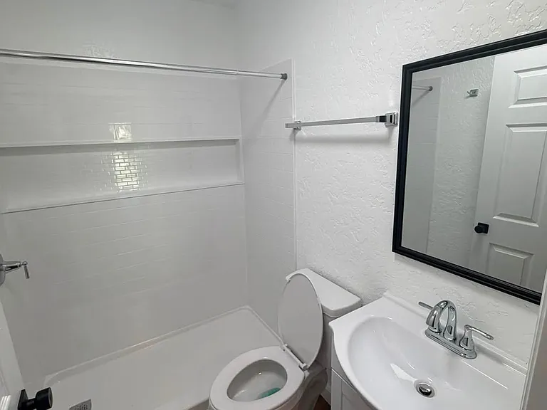 4885 Billings Ave — Photo 8