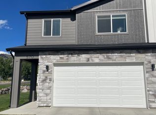 570 N 245 E, Providence, UT 84332