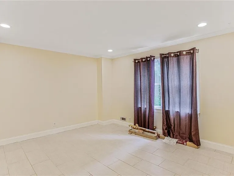16 Ancient Oak Ct NE — Photo 47