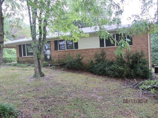 2nd image of 149 Lakeside Dr
