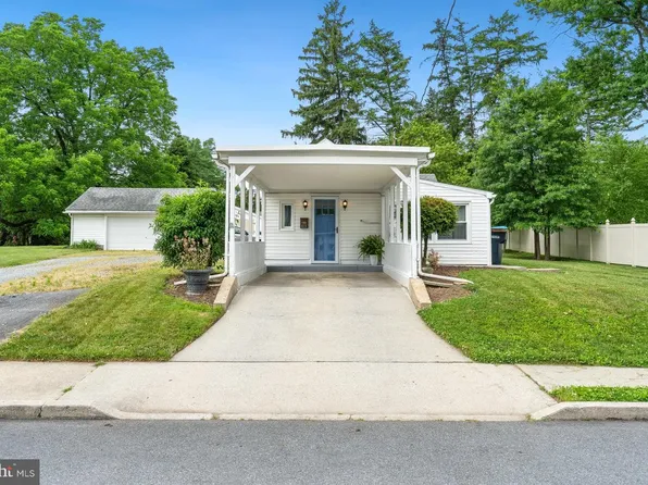 419 S Harrison St, Palmyra, PA 17078