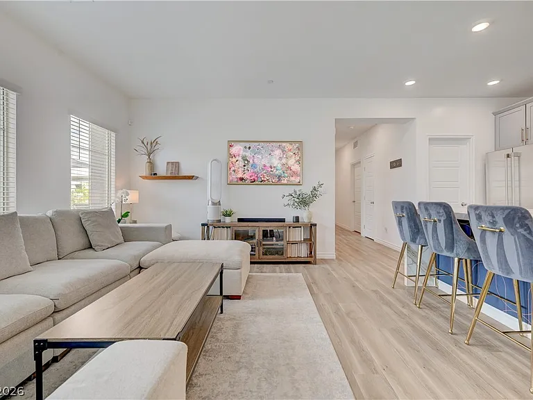600 N Carriage Hill Dr #2084 — Photo 11