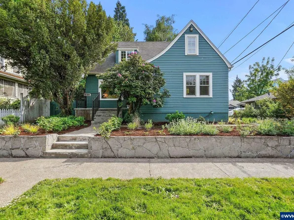 1670 B St NE, Salem, OR 97301