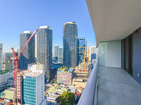 3rd image of 1010 Brickell Ave Unit 3009
