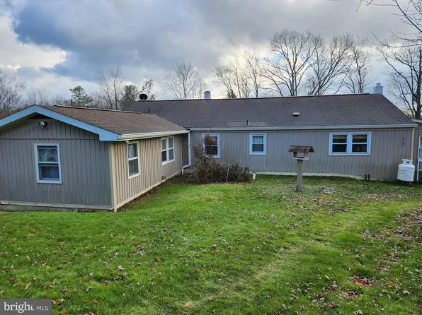 3277 State St #3277, White Haven, PA 18661