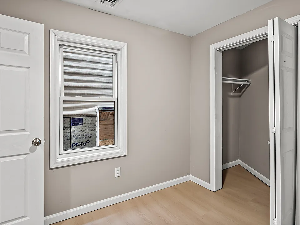 113 E Main St #2 — photo 5 of 9