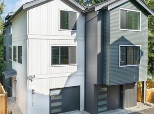 1218 Ne 103rd St A Condominimum, Seattle, WA 98115