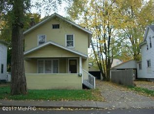 1502 Clinton Ave, Kalamazoo, MI 49001