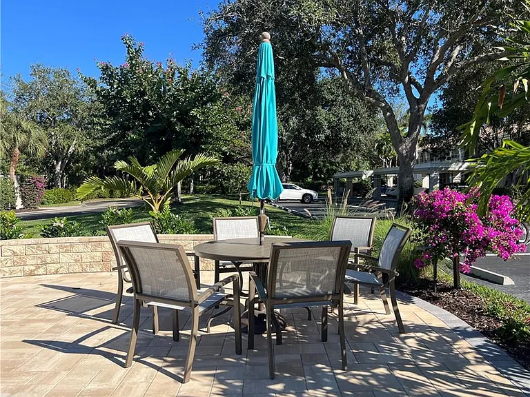 2345 Carrington Ct #6-102 — Photo 23
