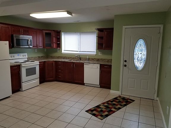 4th image of 9633 Warwick Ave Unit A4d