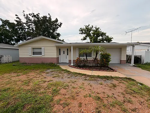 4720 Salem Dr Photo 1