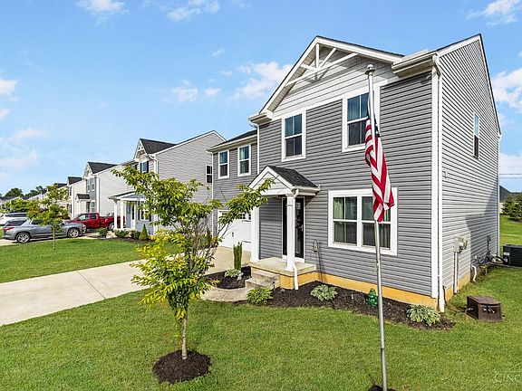 3rd image of 1468 Deters Dr