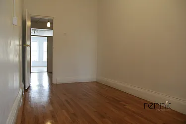 Rented by Rennit Inc.