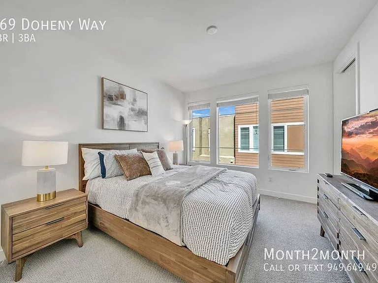 769 Doheny Way — Photo 18