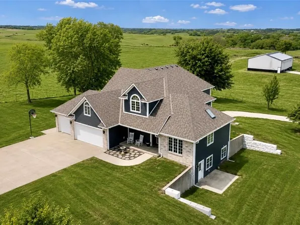 27570 State Highway F, Maryville, MO 64468