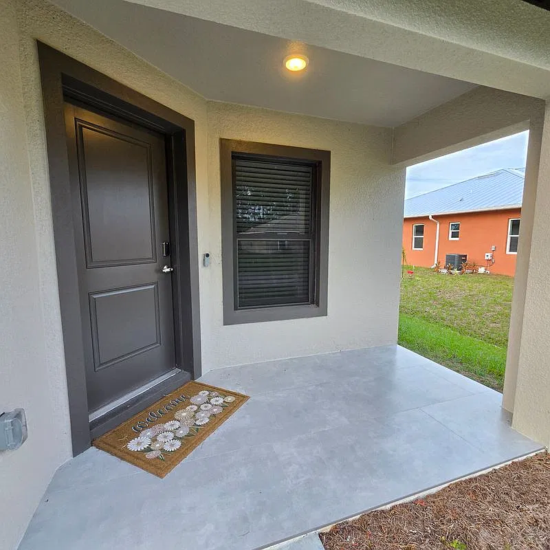 4 bed, 2.0 bath, 1736 sqft, $2,500 — Photo 4