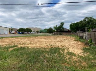 216 W Eldred St, Burleson, TX 76028