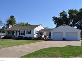 1372 Pfeifer Dr, Zanesville, OH 43701