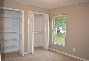3rd image of 276 S Fairbairn Dr