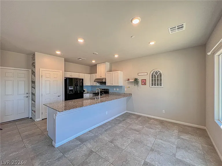 385 Canyon Mist Ct — Photo 10