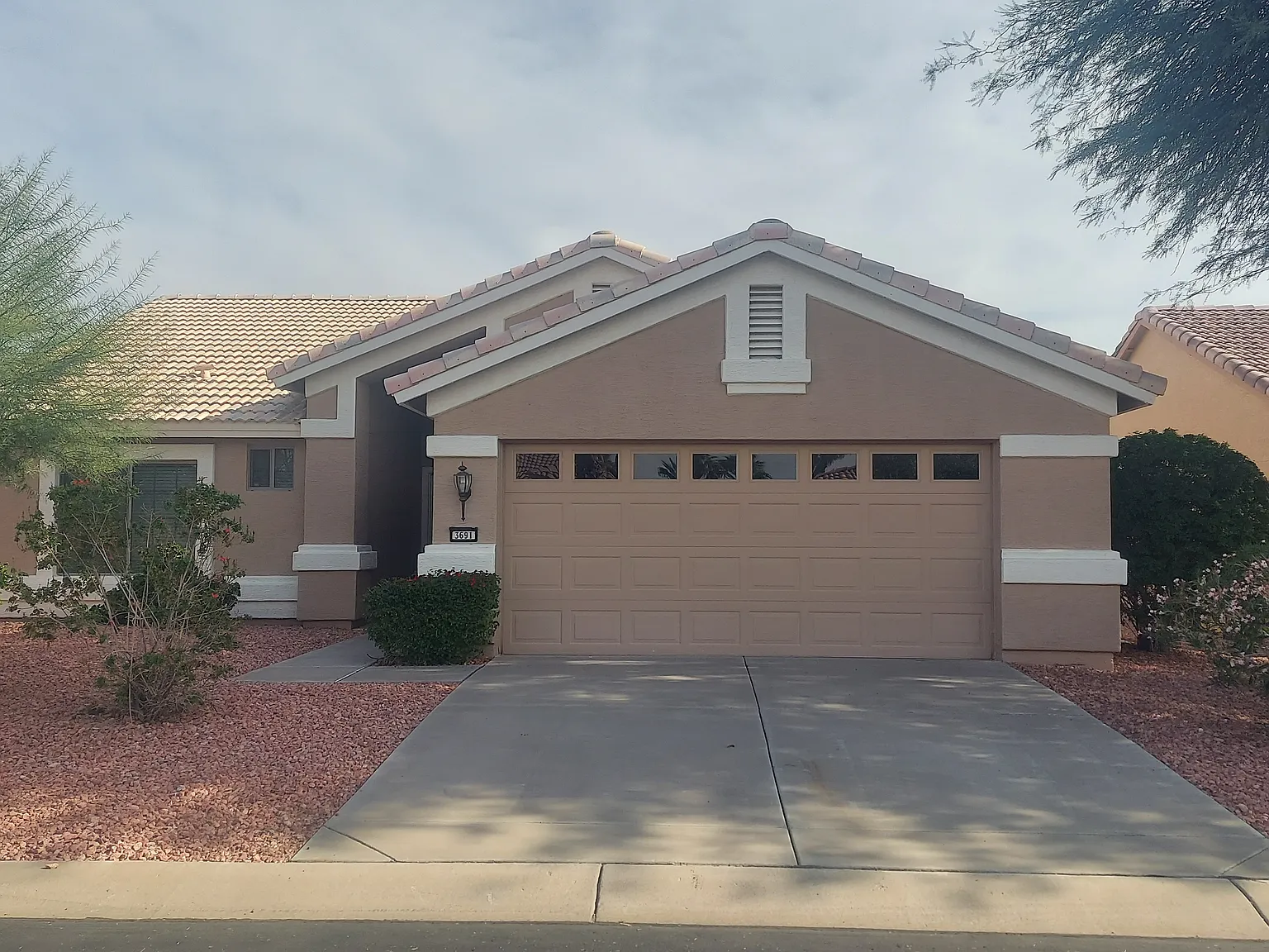 2 bed, 1430 sqft, $4,000 — Photo 1