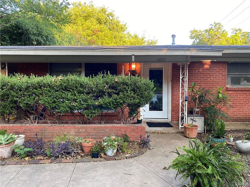 1st image of 4601 Caswell Ave
