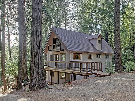 3rd image of 4181 Grayhawk Ln