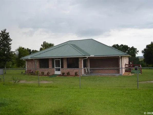 126 Olive St, Hawthorne, FL 32640