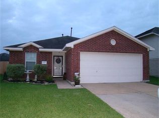 10807 Redwood Dr, Baytown, TX 77523