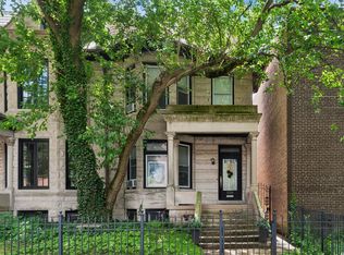 1329 W Pratt Blvd, Chicago, IL 60626